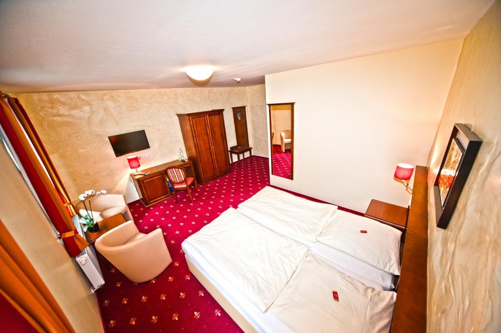 Hotel Medaillon Магдебург Екстериор снимка