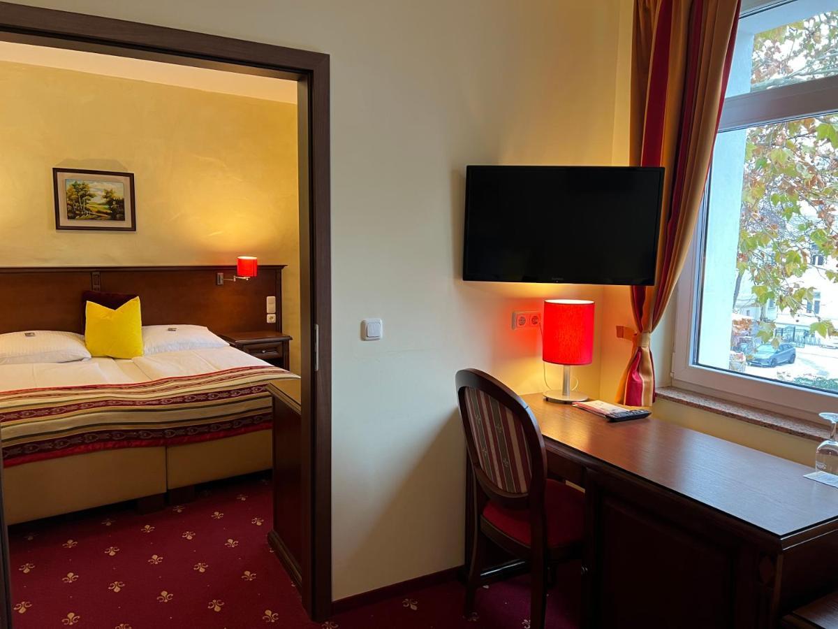 Hotel Medaillon Магдебург Екстериор снимка