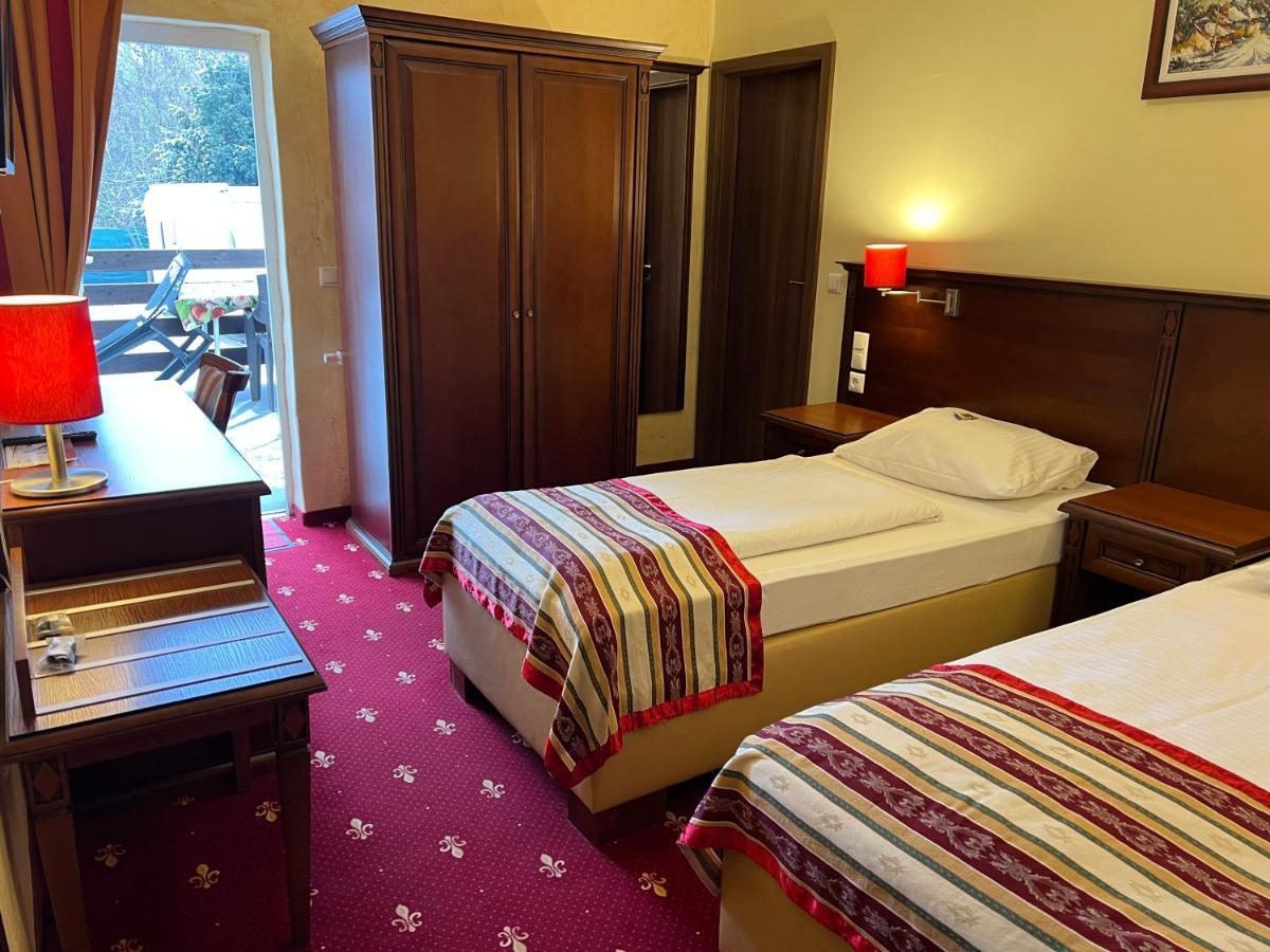 Hotel Medaillon Магдебург Екстериор снимка