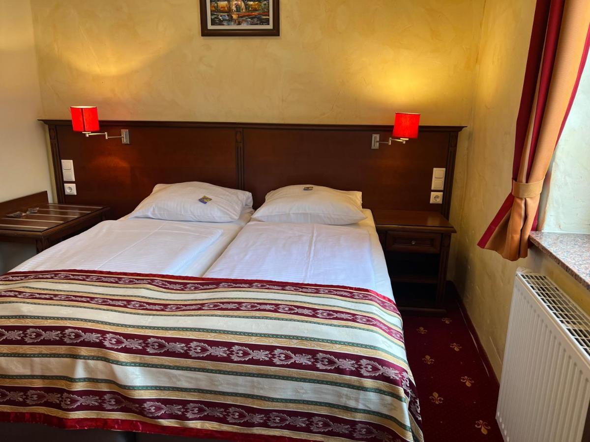 Hotel Medaillon Магдебург Екстериор снимка