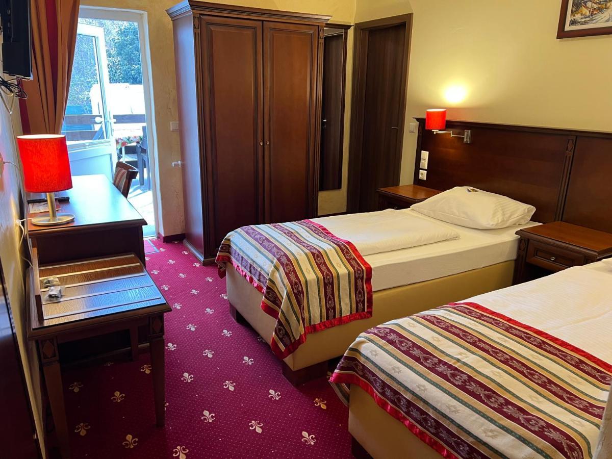 Hotel Medaillon Магдебург Екстериор снимка