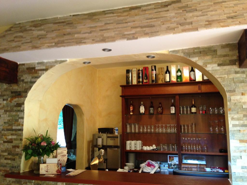Hotel Medaillon Магдебург Екстериор снимка