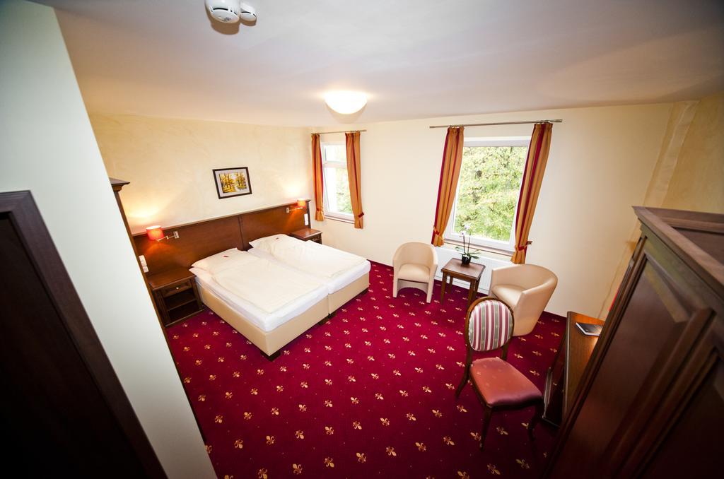 Hotel Medaillon Магдебург Екстериор снимка