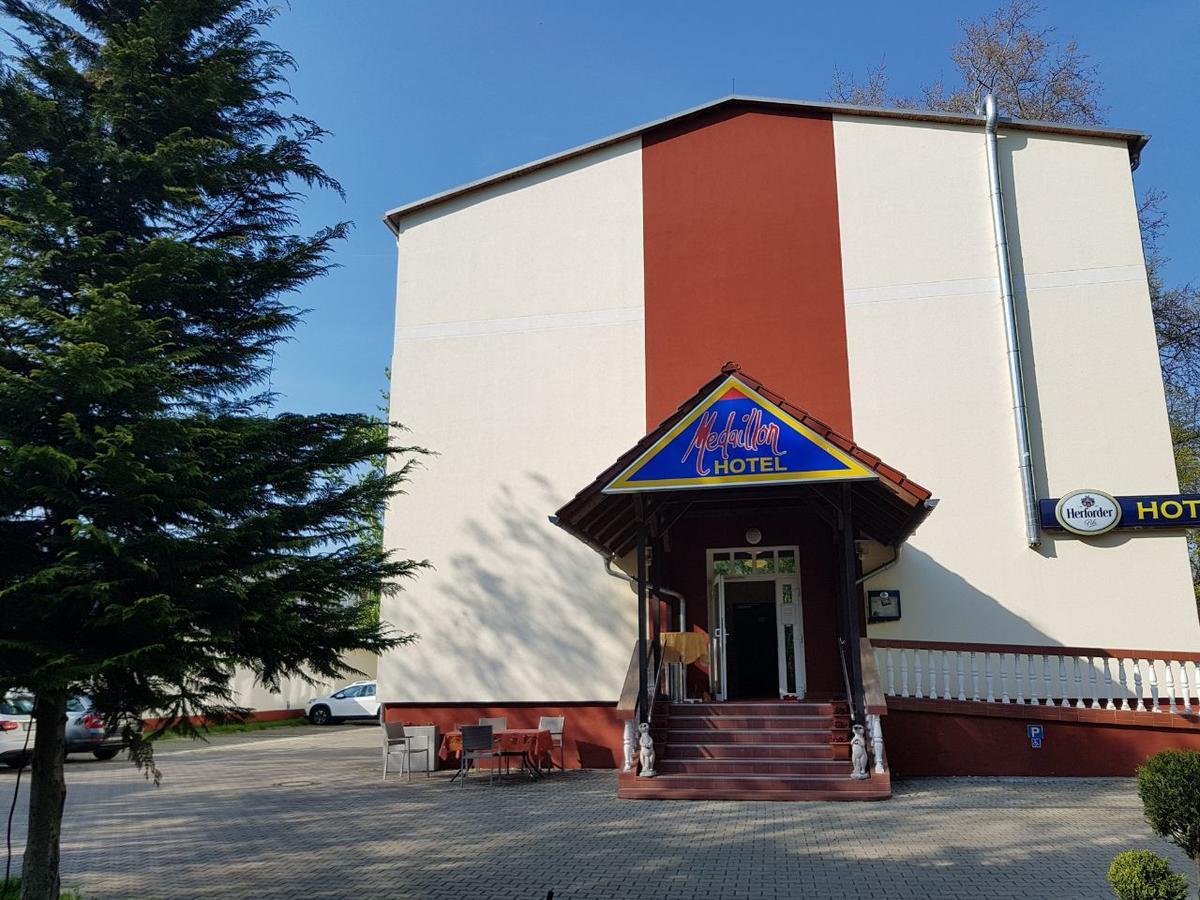 Hotel Medaillon Магдебург Екстериор снимка