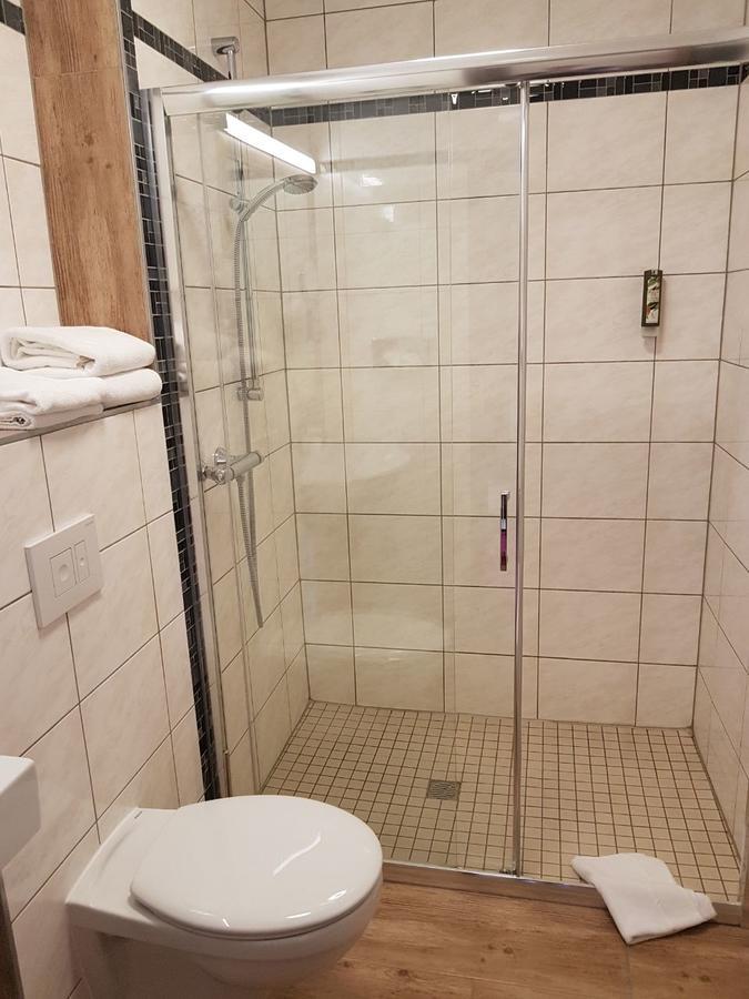 Hotel Medaillon Магдебург Екстериор снимка